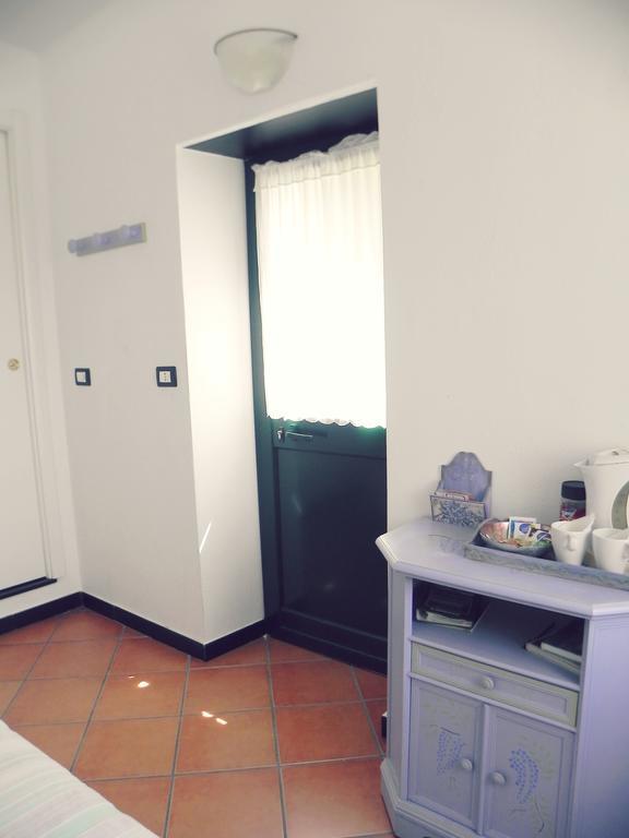 Vescina B&B I Glicini المظهر الخارجي الصورة